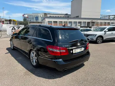 Mercedes-Benz E 350 CDI BlueEfficiency — Breaks luxe, moteur diesel performant et 4x4 fiable — Innenraum