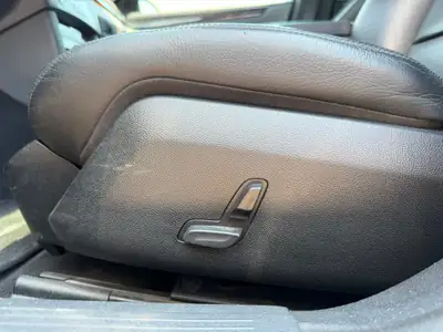 Mercedes-Benz E 350 CDI BlueEfficiency — Breaks luxe, moteur diesel performant et 4x4 fiable — Miniatur 15