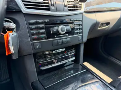 Mercedes-Benz E 350 CDI BlueEfficiency — Breaks luxe, moteur diesel performant et 4x4 fiable — Miniatur 14