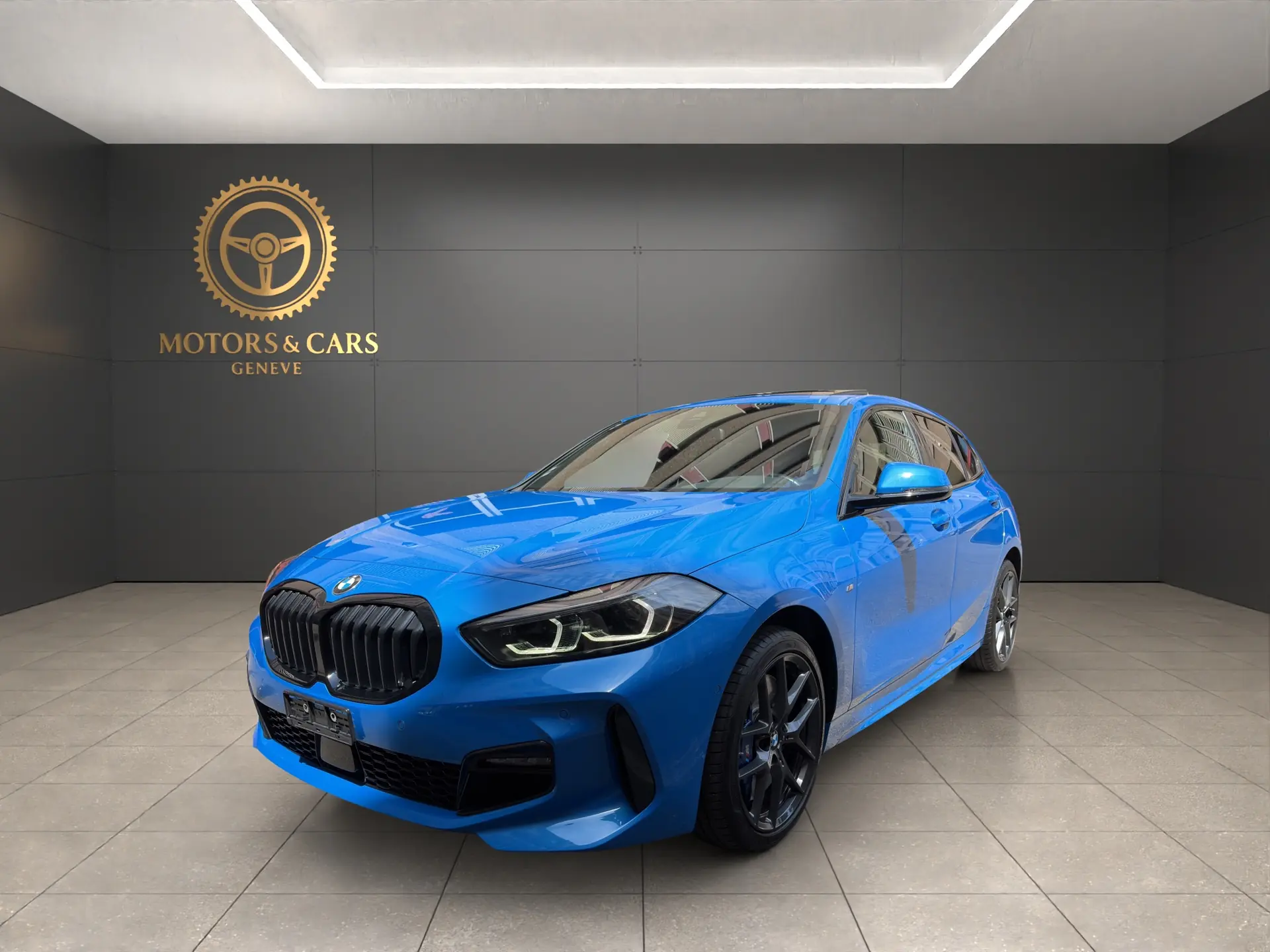 BMW 120i M Sport Steptronic — Berline sportive, 79 500 km, finition premium