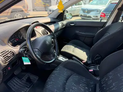 Peugeot 206 SW 1.6 16V XS — Break polyvalent, état impeccable, sans sinistre — Miniatur 9