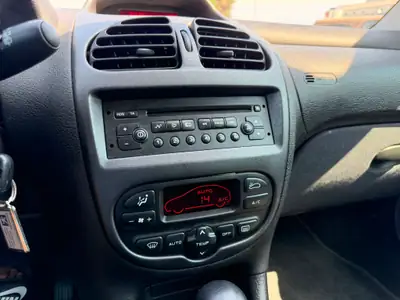 Peugeot 206 SW 1.6 16V XS — Break polyvalent, état impeccable, sans sinistre — Miniatur 16
