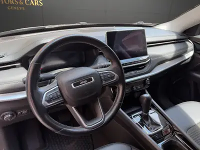 Jeep Compass 4x2 1.3 Limited — SUV urbain agile, 73'900 km, boîte automatisée — Miniatura 11