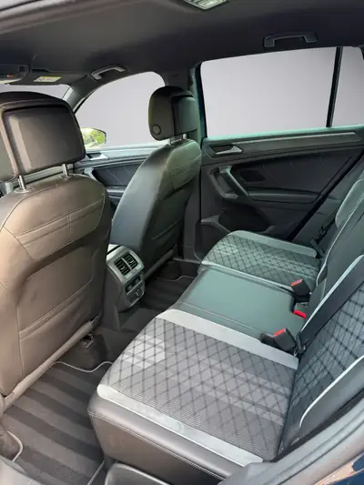 VW Tiguan 2.0 TDI R-Line 4Motion — SUV robuste, transmission DSG, équipement premium — Miniatur 11
