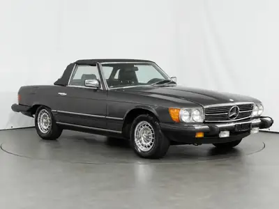 Mercedes-Benz SL 380 R107 1985 — Cabriolet légendaire, restauration complète — arrière
