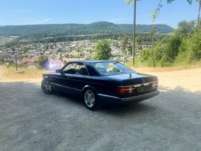 Mercedes-Benz SEC 500 — Coupé sportif de prestige, impeccablement entretenu — côté