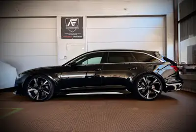 Audi RS6 Avant 4.0 V8 TFSI — 599 ch, RS-Dynamikpaket, Matrix LED Laser — interni