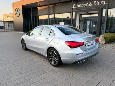 Mercedes-Benz A 180 Progressive — Berline hybride compacte, 22'000 km seulement — Detail