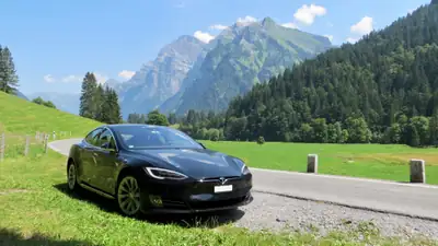 Tesla Model S 75D — Berline électrique performante, Supercharging illimité inclus — Miniatura 11