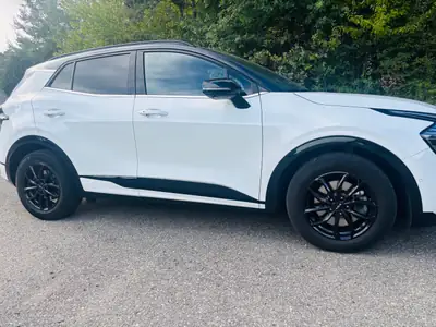 Kia Sportage 1.6 T-GDi Hybrid GT-Line — SUV hybride performant, 72 800 km seulement — côté