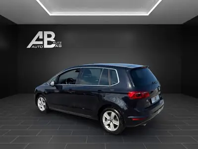 VW Golf Sportsvan 1.4 TSI Highline DSG — Monospace polyvalent, frais du service — Heckansicht
