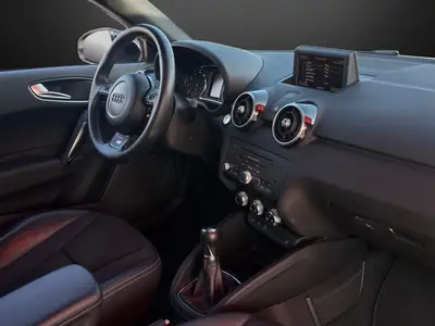 Audi A1 1.4 TFSI S-Line — Citadine sportive révisée, sans sinistre — Miniatura 10