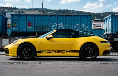 Porsche 911 Targa 4S 2021 — Cabriolet sportif mythique, boîte manuelle, 29'000 km — Miniatur 9