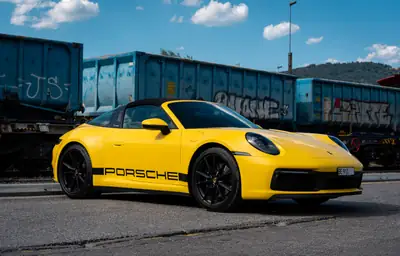 Porsche 911 Targa 4S 2021 — Cabriolet sportif mythique, boîte manuelle, 29'000 km — Miniatur 10