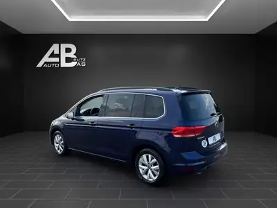 VW Touran 2.0 TDI BlueMotion — Monospace 7 places, diesel efficace, contrôle technique OK — vista posteriore
