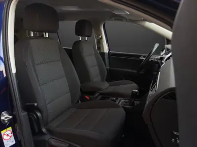 VW Touran 2.0 TDI BlueMotion — Monospace 7 places, diesel efficace, contrôle technique OK — Miniatura 9