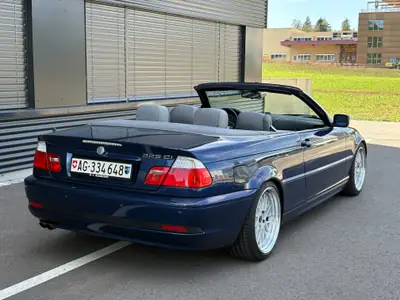 BMW 325ci Cabrio E46 Facelift — Décapotable élégante, boîte manuelle, frais de contrôle récents — Seitenansicht
