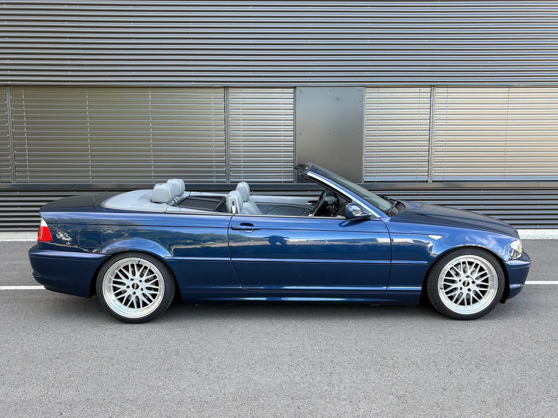 BMW 325 2006 occasion Hallwil — 4