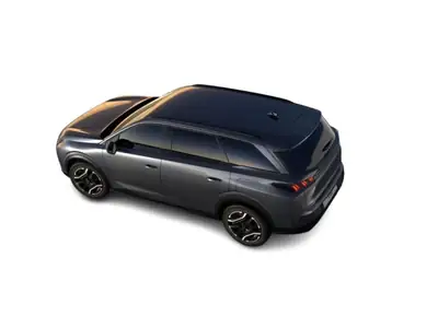 Peugeot 5008 195 Plug-in Hybrid e-DCS7 — SUV 7 places, hybride rechargeable, ultra-low émissions — Armaturenbrett