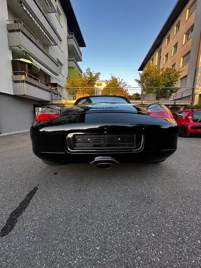 Porsche 718 Boxster 2.7 — Cabriolet sportif élégant, 139'900 km, sans sinistre — Armaturenbrett