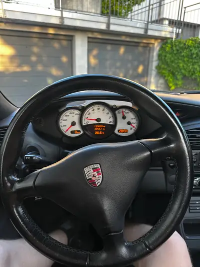 Porsche 718 Boxster 2.7 — Cabriolet sportif élégant, 139'900 km, sans sinistre — Miniatur 9