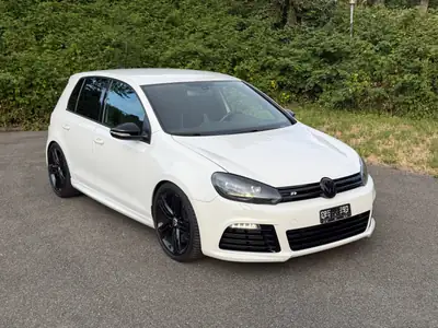 VW Golf 2.0 TSI R Team DSG 4motion — 270 ch, Quattro intégral & équipements premium — exterior view