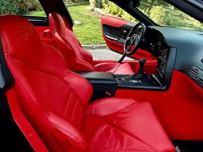 Chevrolet Corvette C4 LT4 1996 — Muscle car américain légendaire, 334 ch purs — Miniature 10