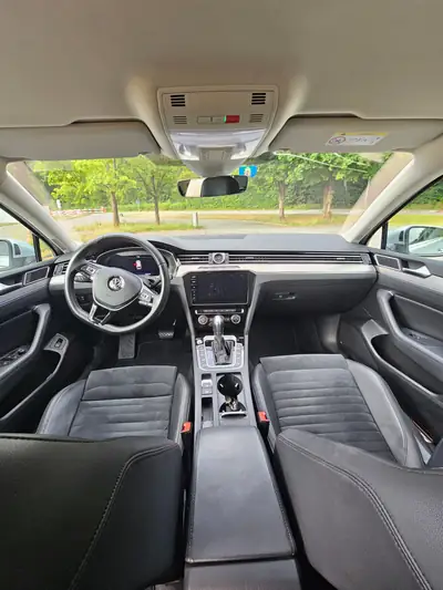 VW Passat 2.0 TSI Highline — Break premium, 220 PS, technologie Matrix LED et caméra 360° — Miniatura 7