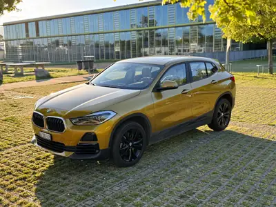 BMW X2 20i sDrive — SUV compacte dynamique, 44 000 km, assistant de stationnement — Miniature 7