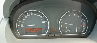 BMW X3 30i — SUV premium polyvalent, 154'000 km, traction intégrale — Innenraum