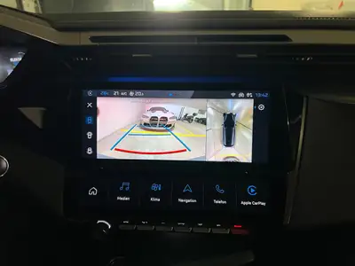 Peugeot 308 1.6 PHEV 180 GT — Break hybride rechargeable, émissions ultra-réduites — Thumbnail 7