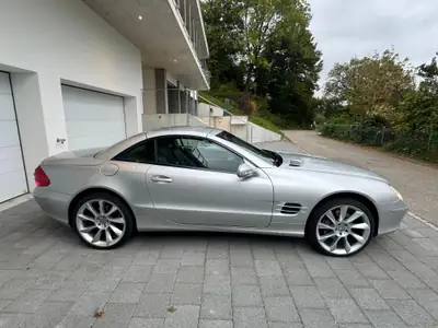 Mercedes-Benz SL 500 V8 — Cabriolet légendaire, 306 ch et seulement 86 000 km — vue extérieure