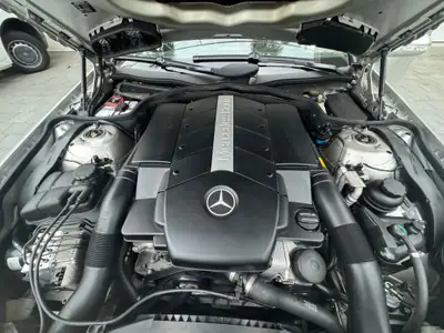 Mercedes-Benz SL 500 V8 — Cabriolet légendaire, 306 ch et seulement 86 000 km — tableau de bord