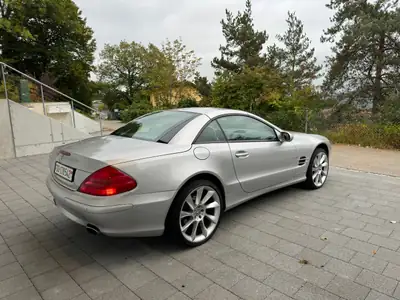 Mercedes-Benz SL 500 V8 — Cabriolet légendaire, 306 ch et seulement 86 000 km — détail