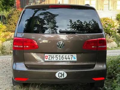 VW Touran 1.4 TSI 140 Comfortline — Monospace familial fiable, entretien récent — Miniatur 12