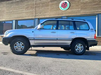Toyota Land Cruiser 4.2 TDI-I Super Saloon — Légende 50 ans, 100% d'origine, diesel robuste — Armaturenbrett