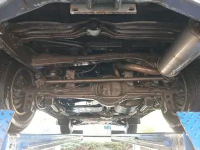 Toyota Land Cruiser 4.2 TDI-I Super Saloon — Légende 50 ans, 100% d'origine, diesel robuste — Miniatur 15