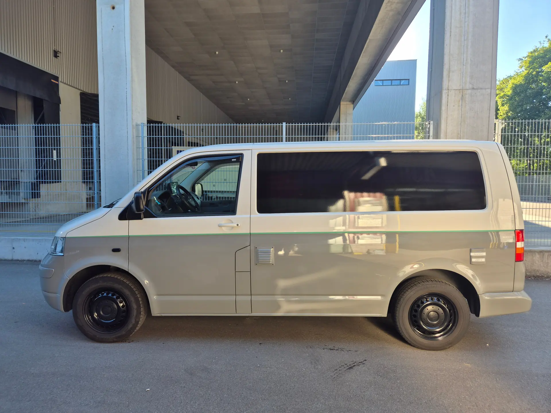 Volkswagen T5 2008 occasion Oberbüren — 2