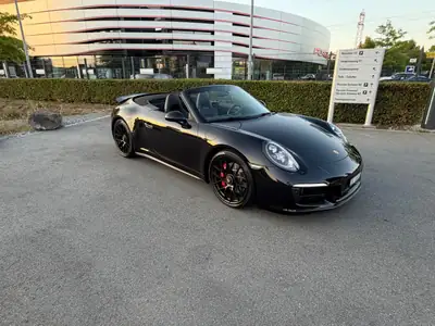 Porsche 911 Carrera 4 GTS Cabriolet PDK — Roadster légendaire, 450 ch, sans sinistre — rear view