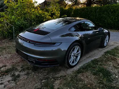 Porsche 911 Carrera 3.0 PDK — Un coupé sport iconique, essence, faible kilométrage — dettaglio