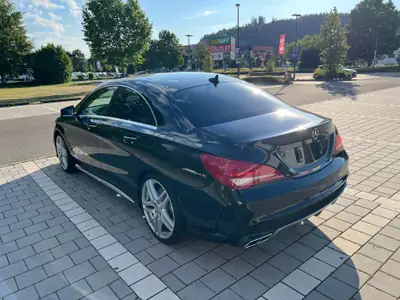 Mercedes-AMG CLA 45 — Performance sportive et confort premium, exemplaire impeccable — Miniature 10
