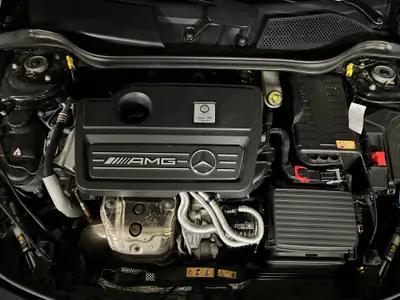 Mercedes-AMG CLA 45 — Performance sportive et confort premium, exemplaire impeccable — Miniature 15
