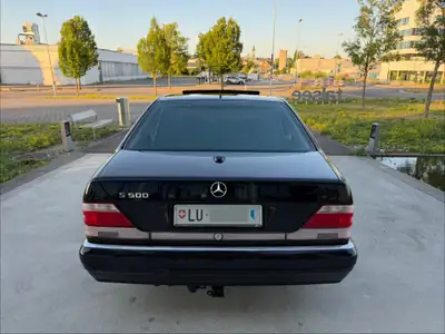 Mercedes-Benz S 500 Exklusiv — Berline de prestige 1997, édition limitée 1 sur 50 — Miniatur 8