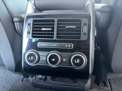 Land Rover Range Rover Sport 3.0 SDV6 Autobiography — SUV premium diesel, 306 ch, entretien à jour — Miniatura 24