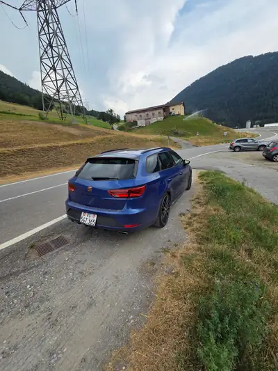 SEAT Leon ABT Cupra 4Drive — Break sportif 300 ch, transmission intégrale — Seitenansicht