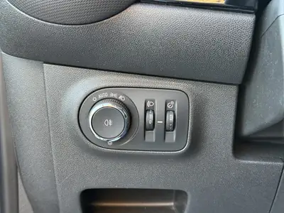 Opel Adam 1.0 ecoFLEX Turbo JAM — Citadine dynamique, économe et sans sinistre — Thumbnail 19