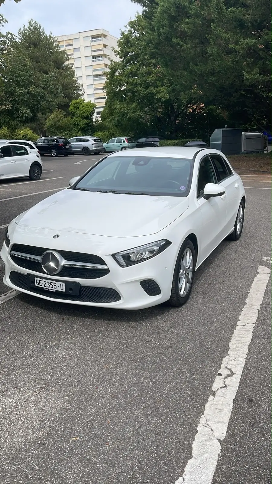 Mercedes-Benz Classe A 200 Progressive — Berline compacte de prestige, entretien Mercedes