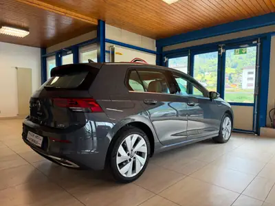 VW Golf 1.5 eTSI mHEV ACT Style DSG — Hybride léger, consommation maîtrisée et garantie 12 mois — Miniatura 10