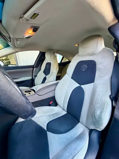 Fisker Karma Standard — Berline hybride rechargeable luxe, 43'000 km seulement — Miniatur 8