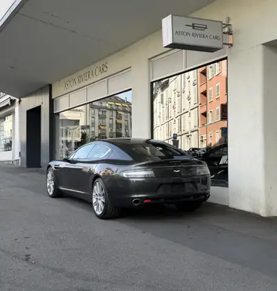 Aston Martin Rapide 5.9 V12 Touchtronic 2 — Berline sport luxe, 476 ch, historique sans accident — arrière